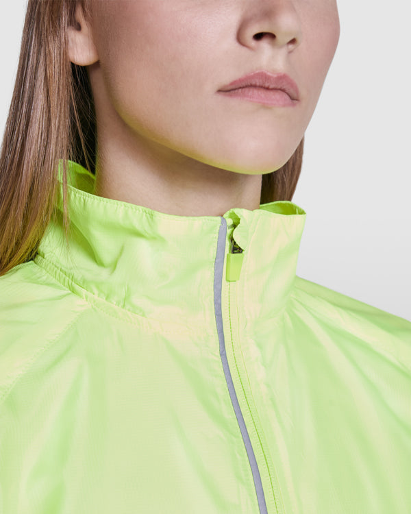 CORTAVIENTOS GLASGOW WOMAN T/S NEGRO