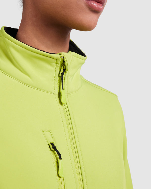 SOFTSHELL NEBRASKA WOMAN T/S NEGRO